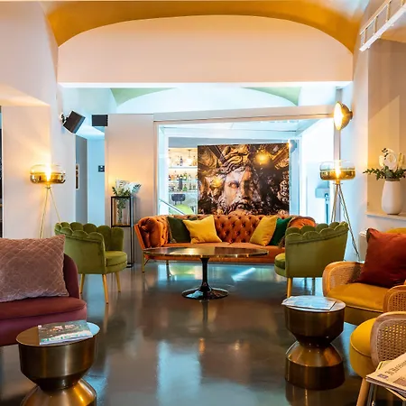 Hotel Leonardo Boutique Termini 4*