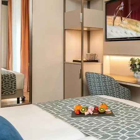 Hotel Leonardo Boutique Termini 4*