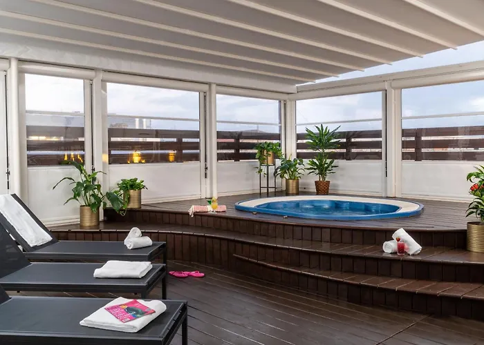 Hotel Leonardo Boutique Termini 4*