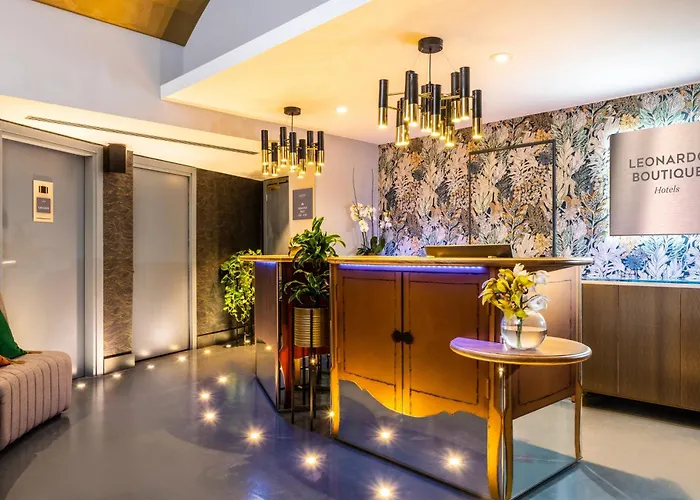 Hotel Leonardo Boutique Termini 4*