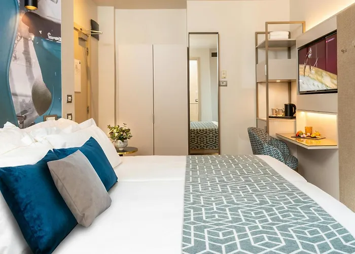 Leonardo Boutique Termini 4*