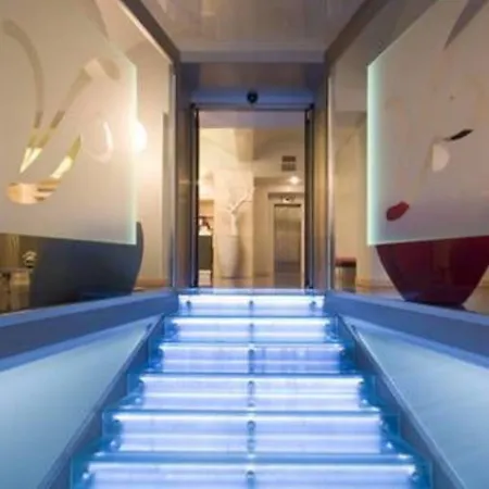 Leonardo Boutique Termini 호텔 4*