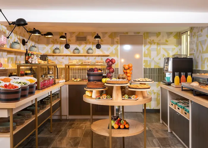ホテル Leonardo Boutique Termini ローマ