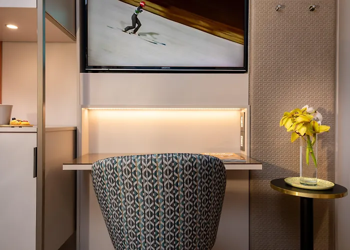 ホテル Leonardo Boutique Termini 4*