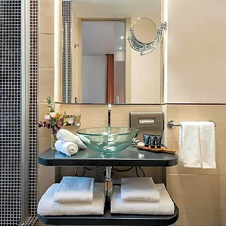 Leonardo Boutique Termini Hotel Rome