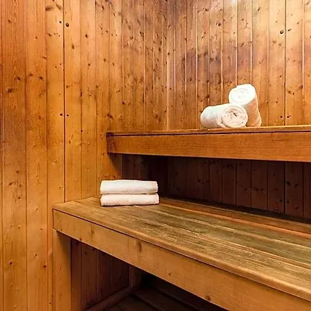 Leonardo Boutique Termini Hotel 4*
