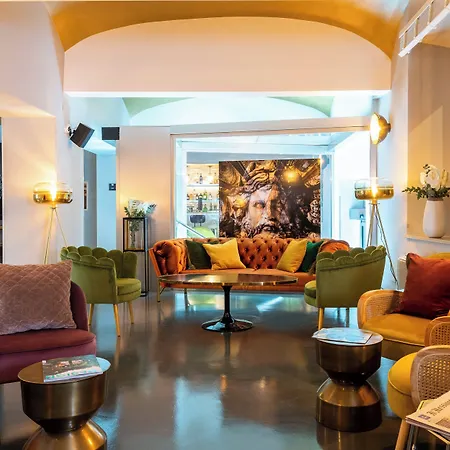 Hotel Leonardo Boutique Termini 4*