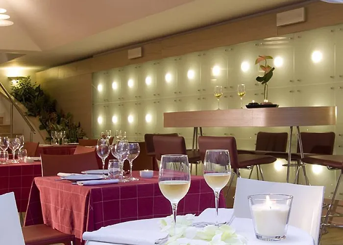 Отель Leonardo Boutique Termini 4*