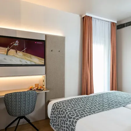 Leonardo Boutique Termini 4*